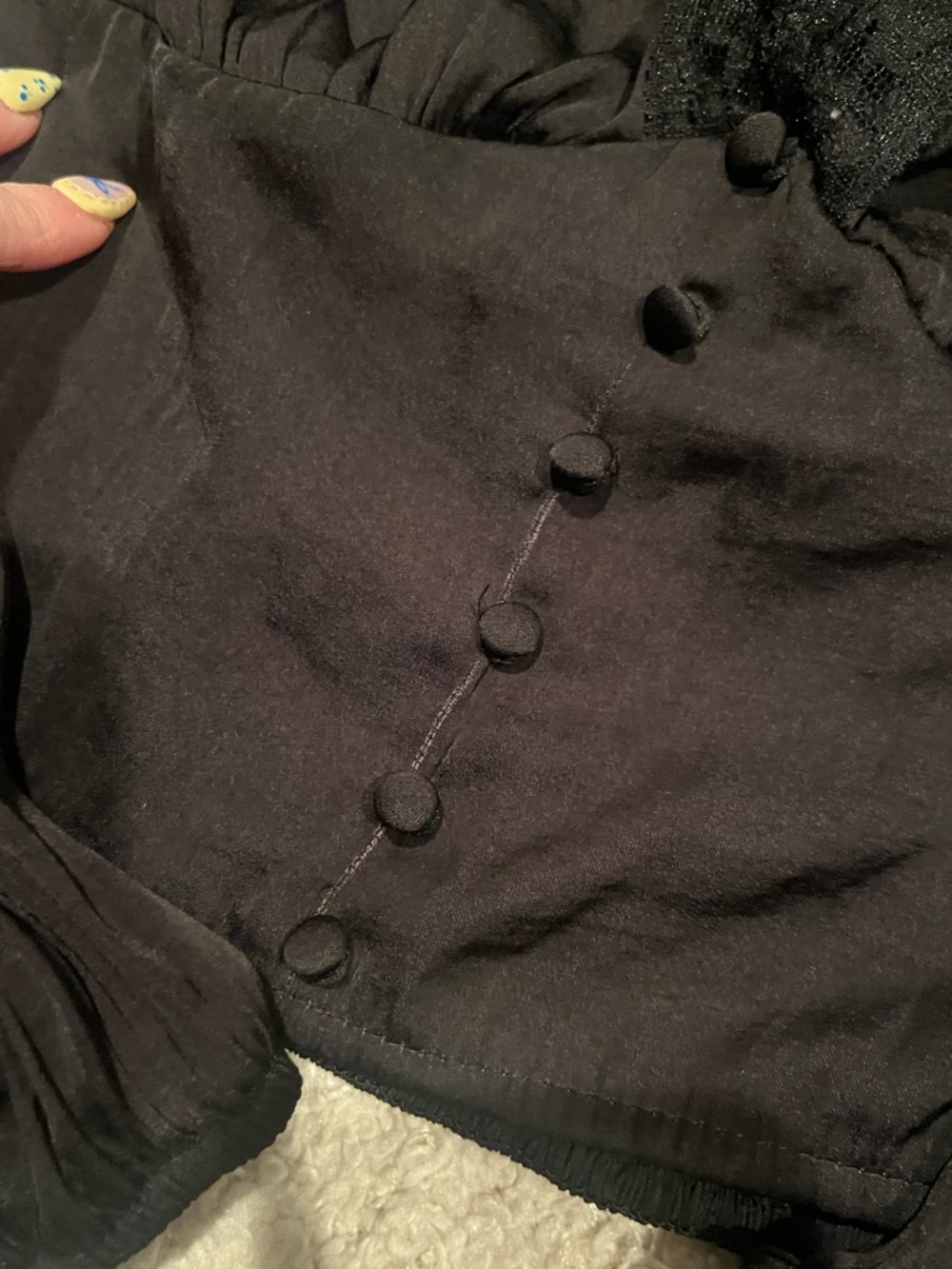 Black top - Picture 3 of 4